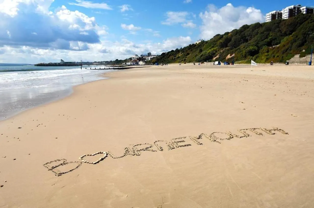 Bournecoast: House In Mudeford With Garden -Hb6277 Villa Holiday home